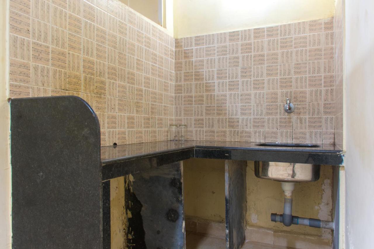בוגמאלו Raikar Guest House מראה חיצוני תמונה
